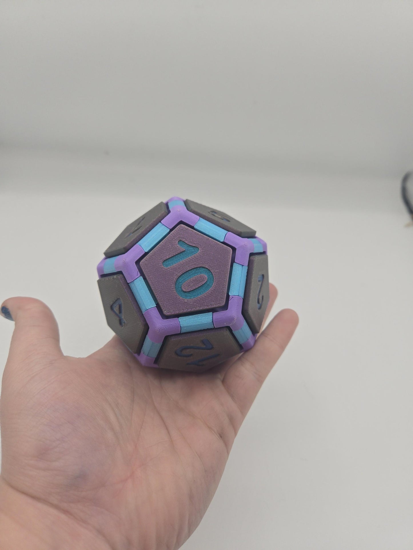 DnD Inspired Mechanical Key Fidget Clicker | D20, D12 and D10 Available | 3D Print
