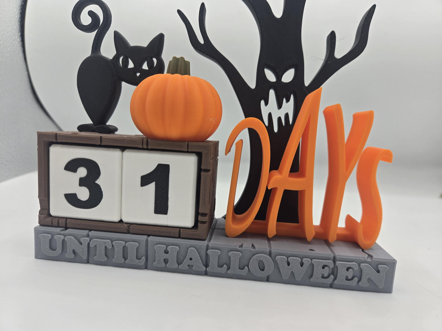 Countdown to Halloween Spooky Black Cat and Haunted Tree | 3D Print