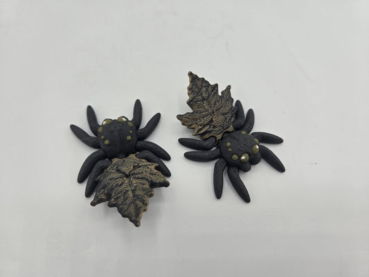 Tiny Cute Articulated Leaf Fall Themed Spider | 3D Print