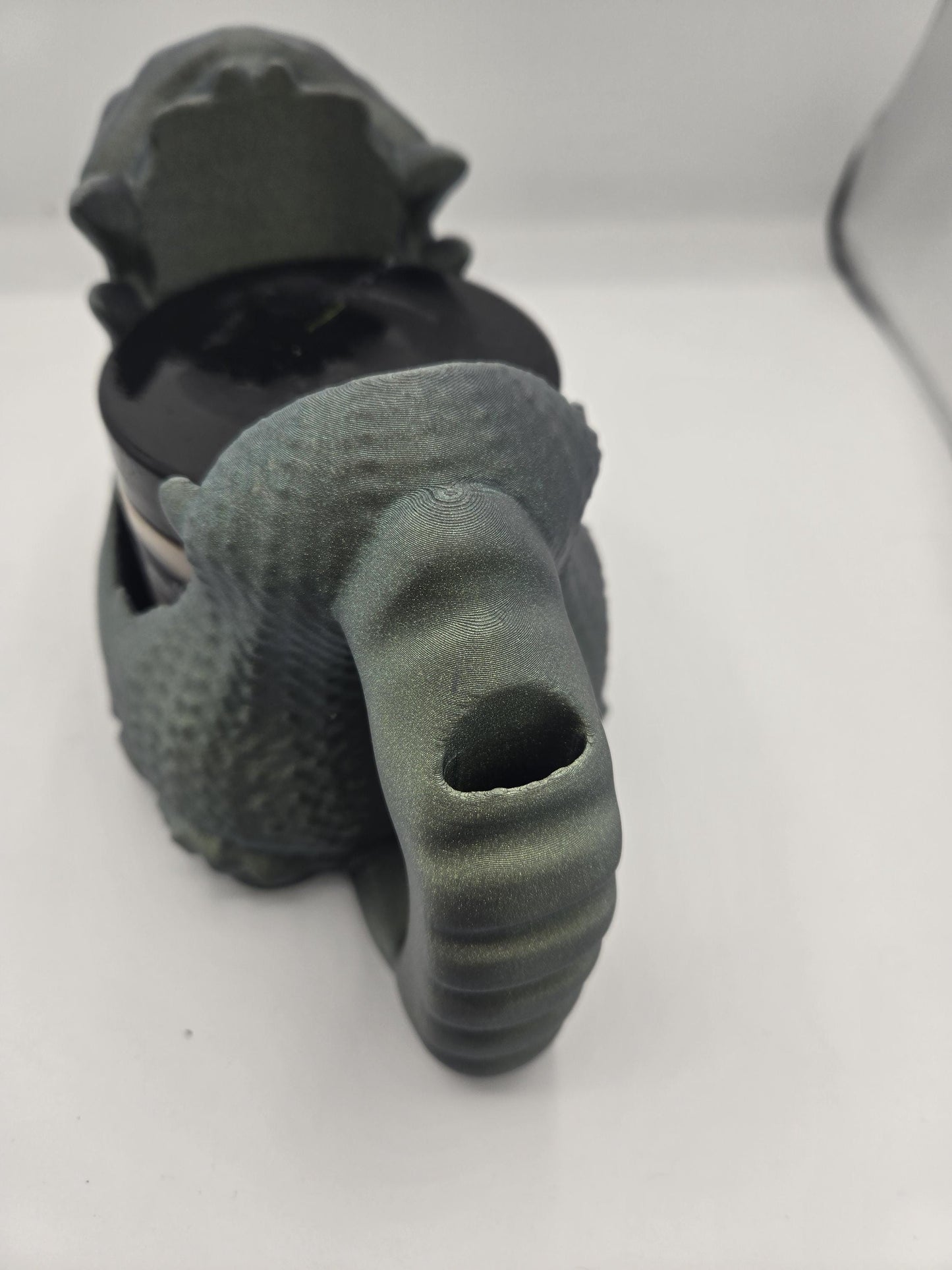 Dragon Mouth Ice Cream Pint Holder with Spoon Slot 3D Print