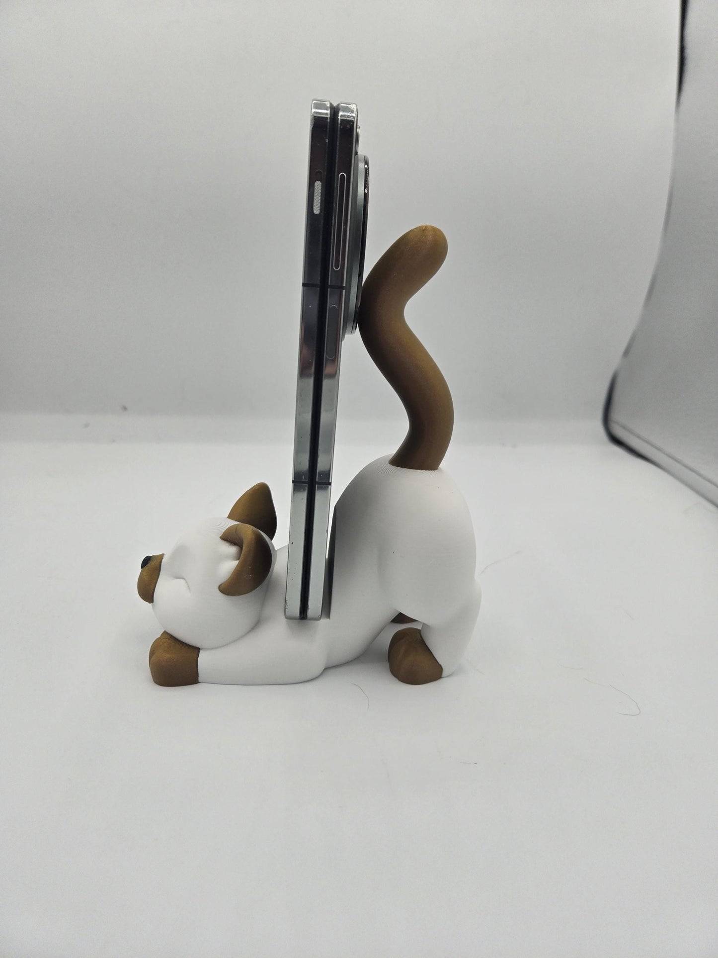 Stretching Cat Phone Stand Cute Desk Decor 3D Print