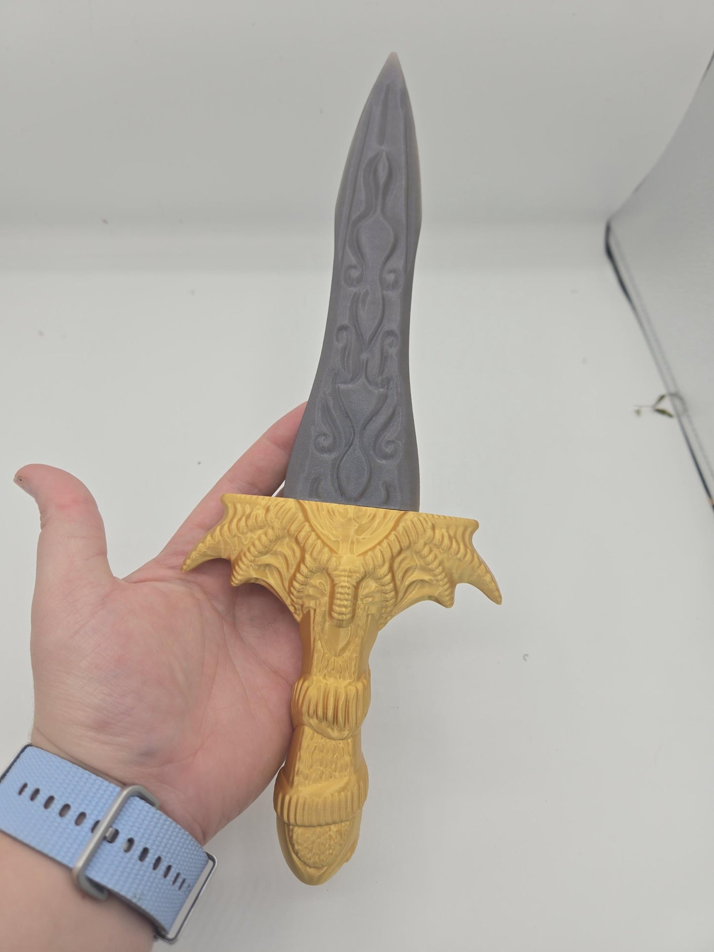 Cosplay or Costume Fantasy Dragon-Hilt Dagger 3D Print