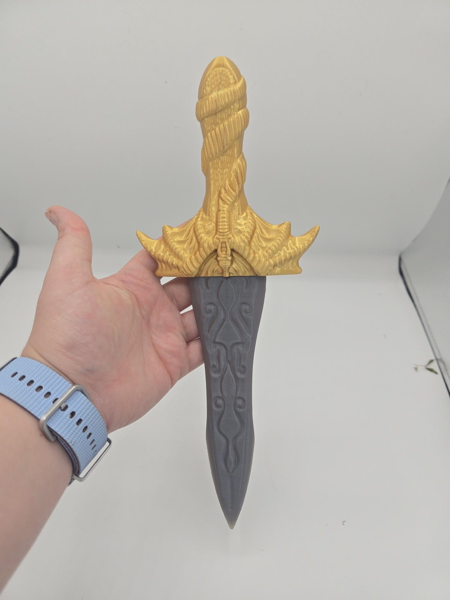 Cosplay or Costume Fantasy Dragon-Hilt Dagger 3D Print