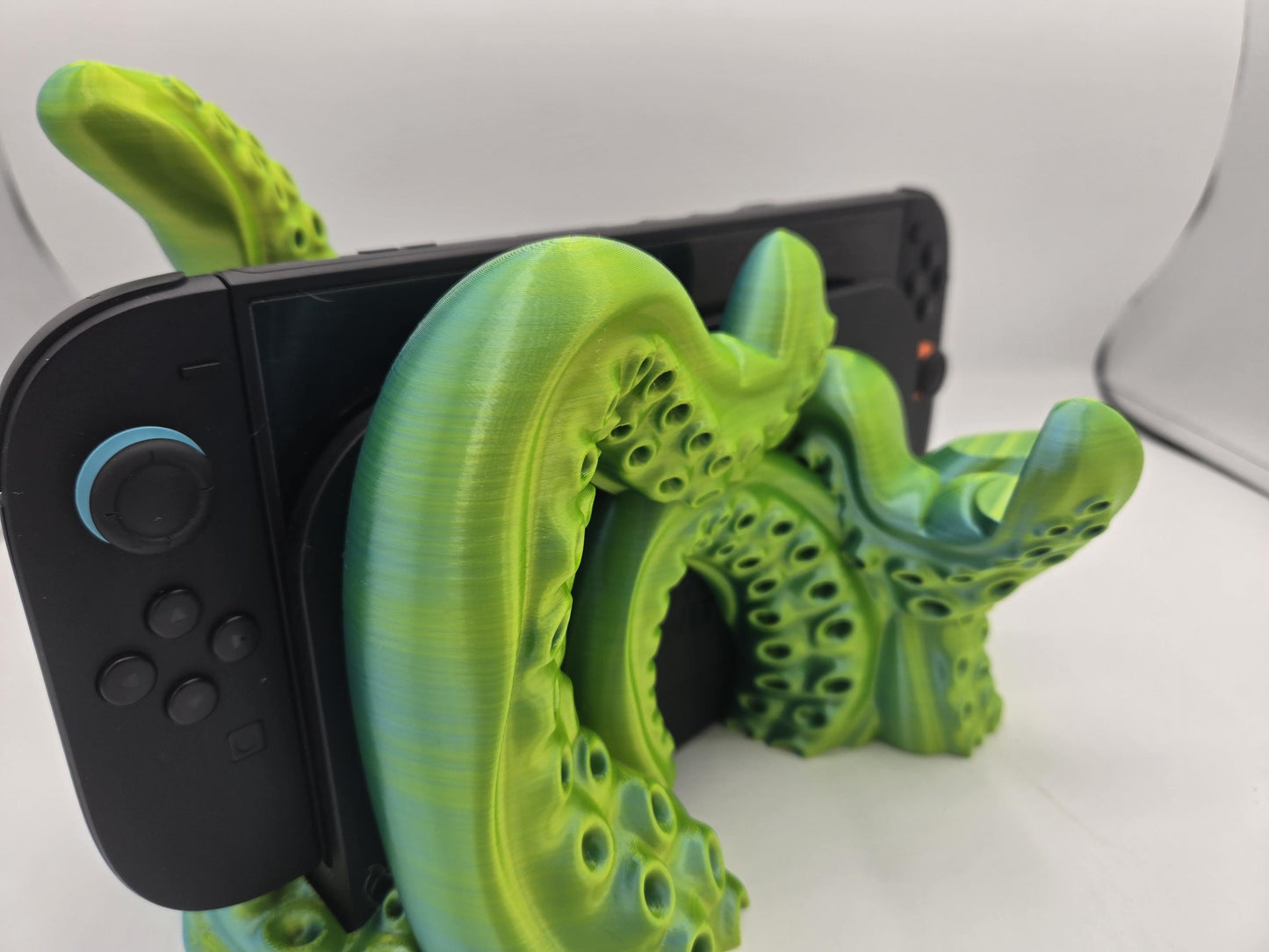 Tentacle Dock with Built In Controller Stand for Switch 2