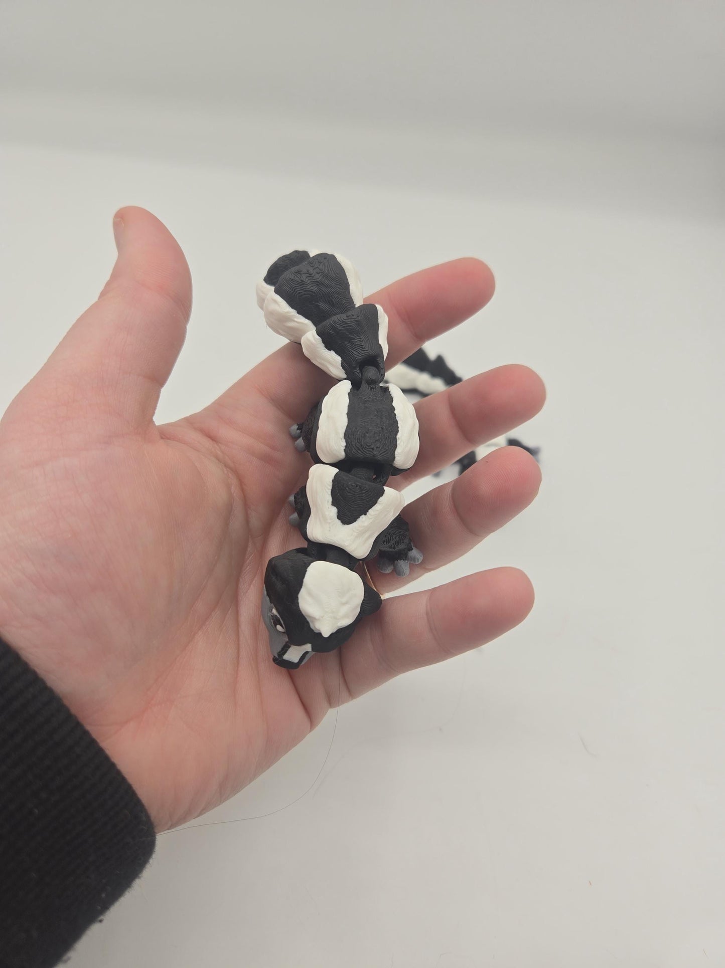 Mini Skunk Flexi | Articulated 3D Printed Animal | Custom Color Option