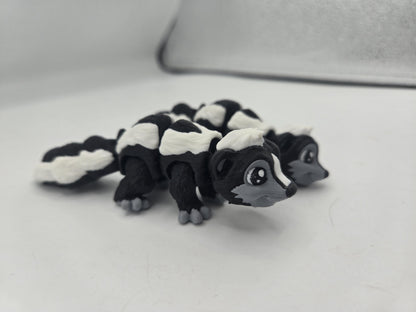 Mini Skunk Flexi | Articulated 3D Printed Animal | Custom Color Option