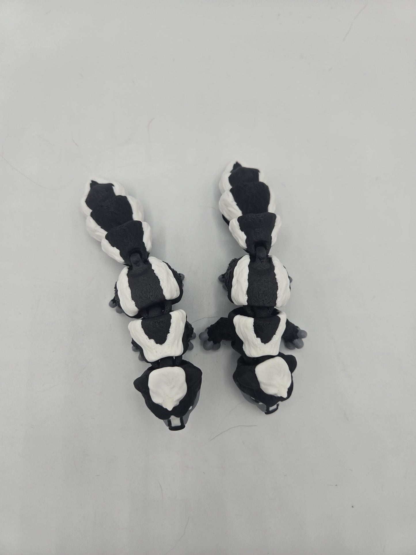 Mini Skunk Flexi | Articulated 3D Printed Animal | Custom Color Option