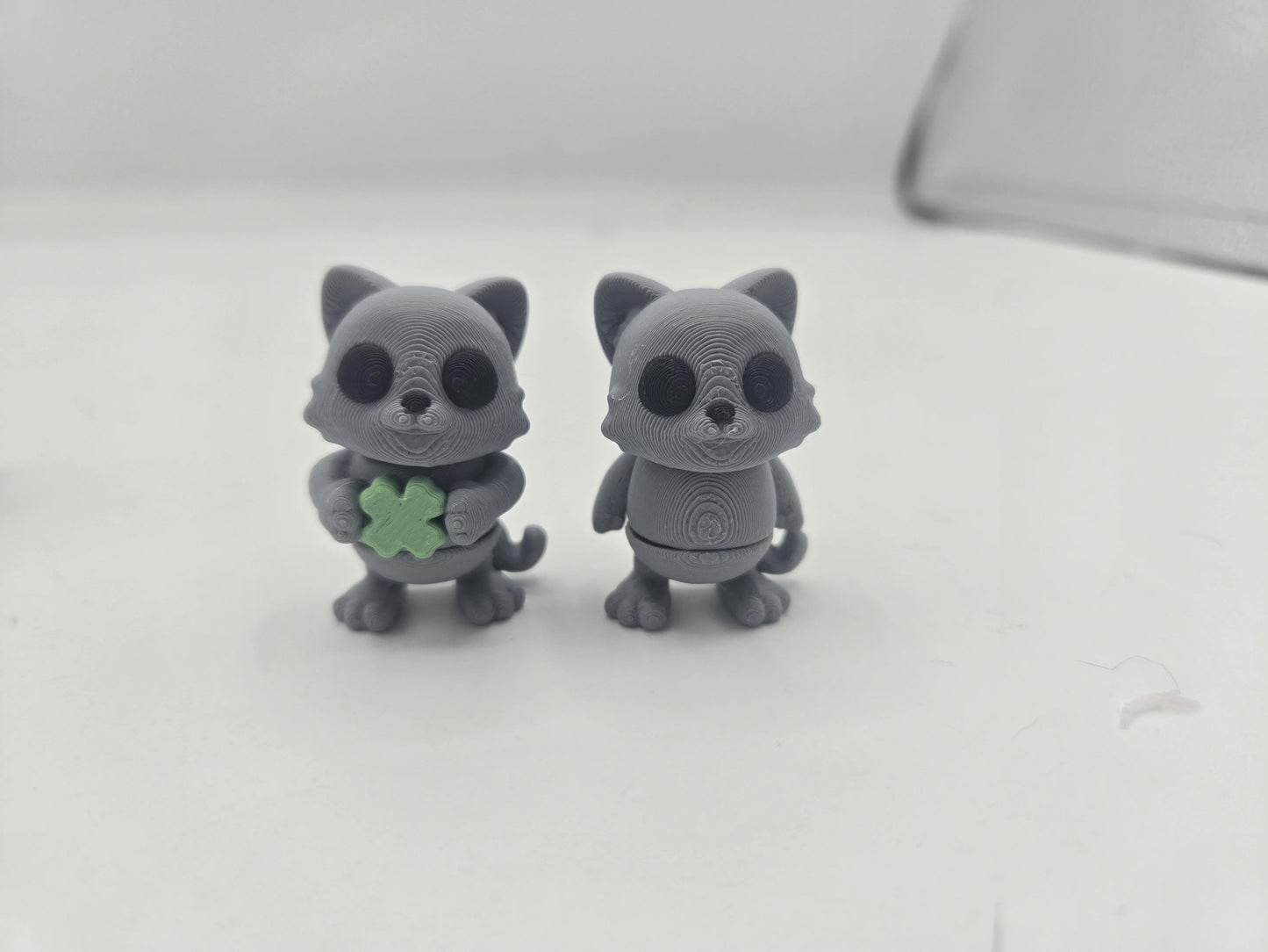 Tiny Lucky Cat Articulated 3D Print | St. Patrick's Day Themed Mini