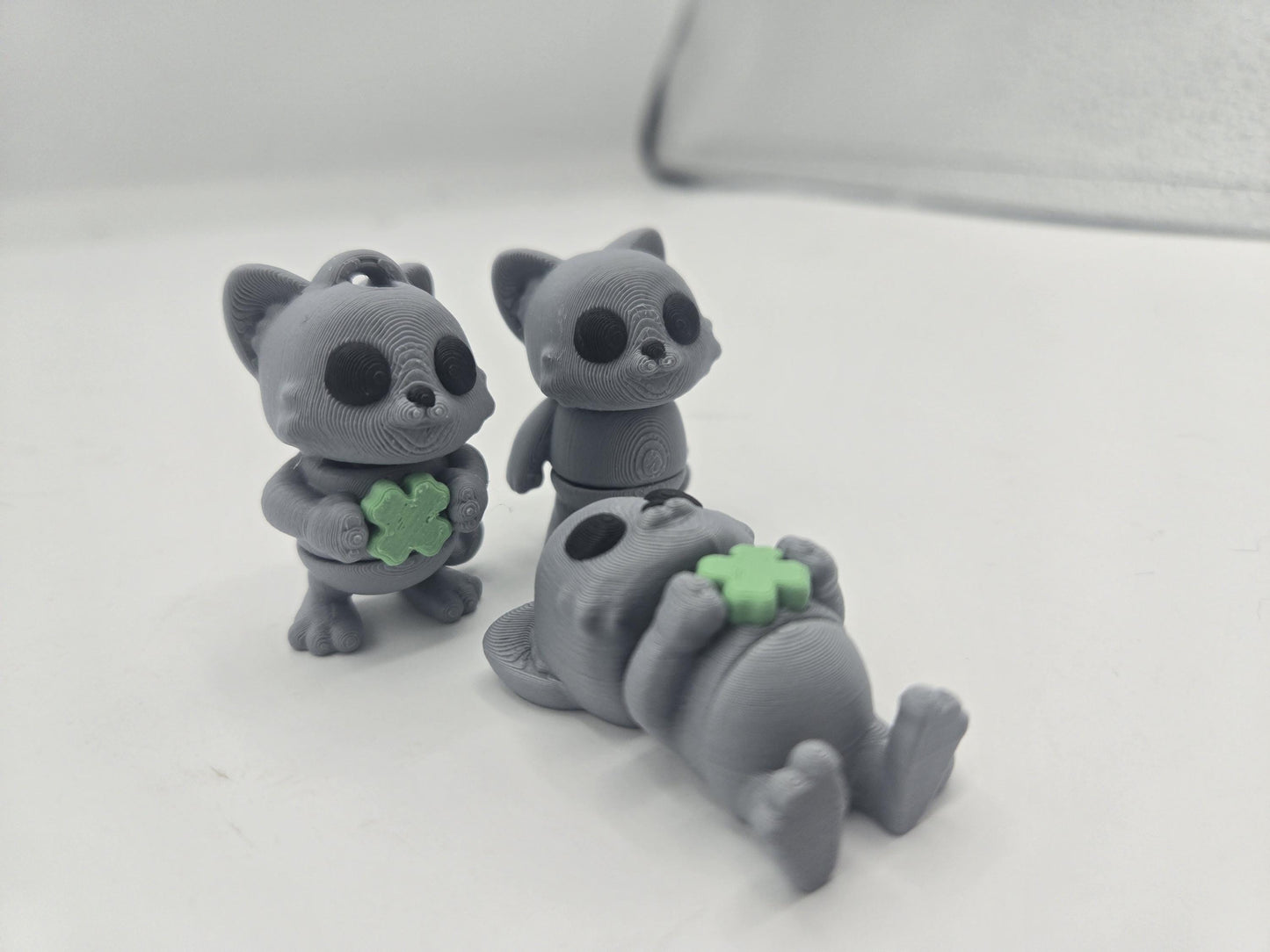 Tiny Lucky Cat Articulated 3D Print | St. Patrick's Day Themed Mini