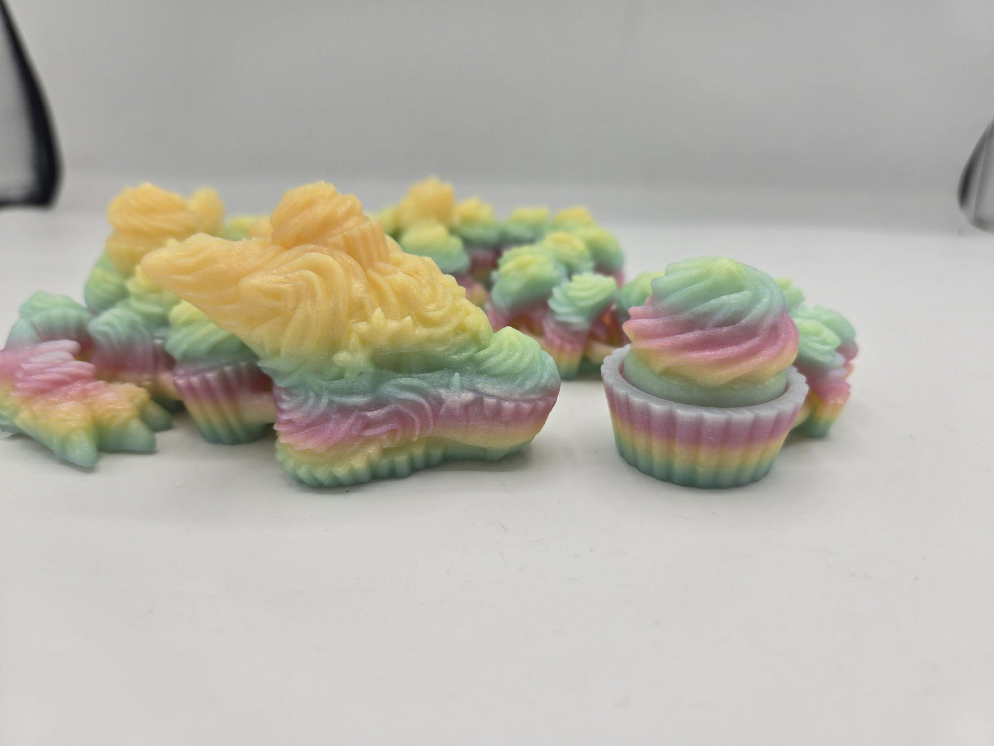Birthday Dragon Cupcake Flexi with Mechanical Key Clicker Tail 3D Print