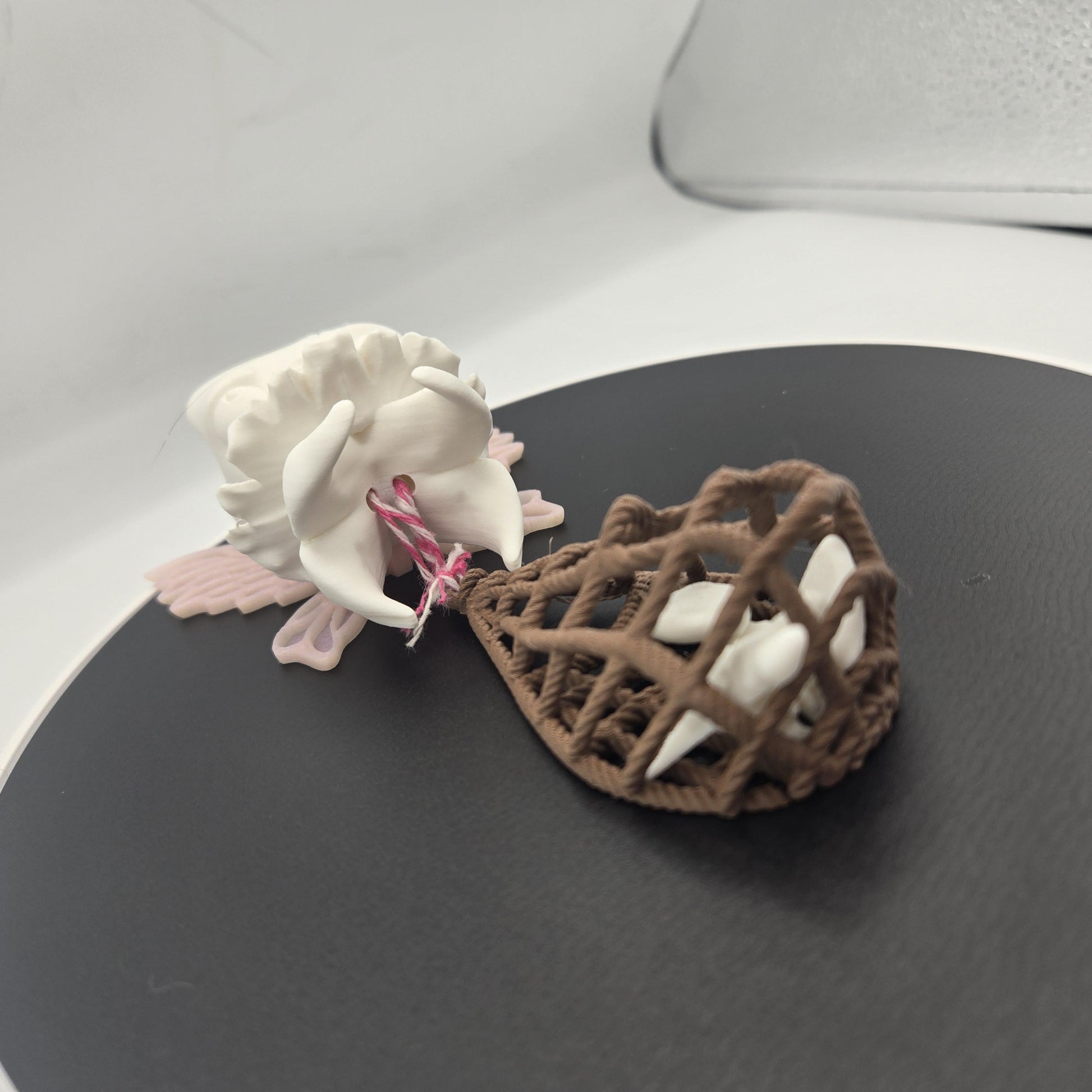 Tooth Fairy with Bag of Teeth Spooky Fun Display 3D print close-up detail shot