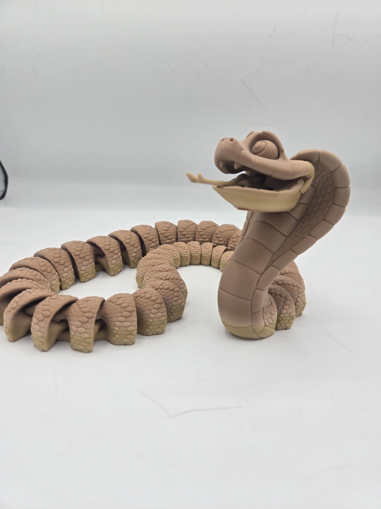 King Cobra Flexi Articulated Snake 3D print side view showing articulation and detail
