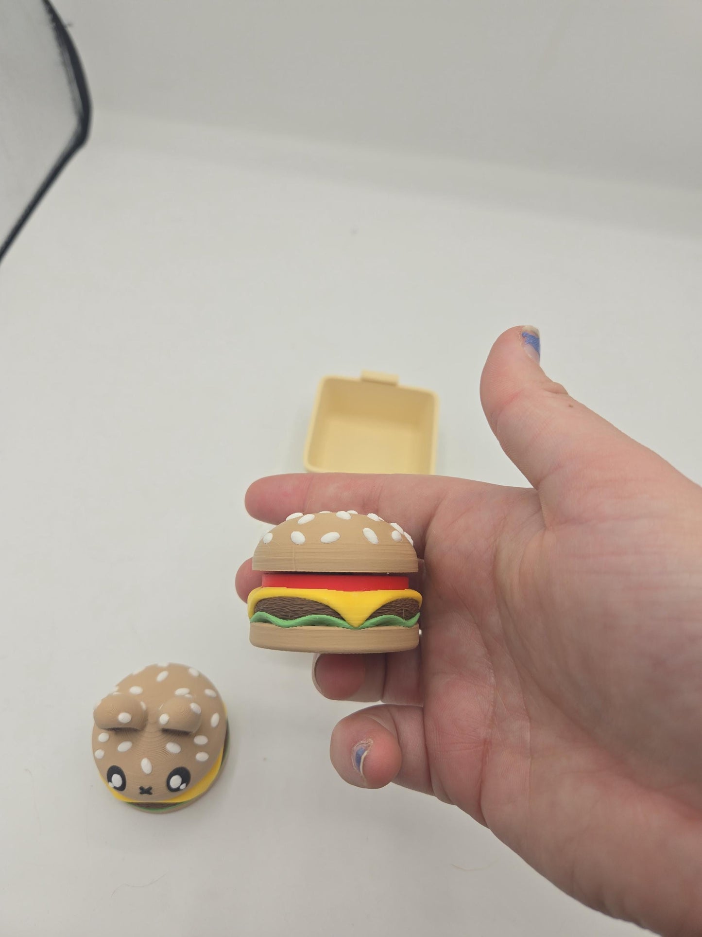 Kawaii Animal Burger Mechanical Key Fidget Clicker with Optional Burger Box 3D Print