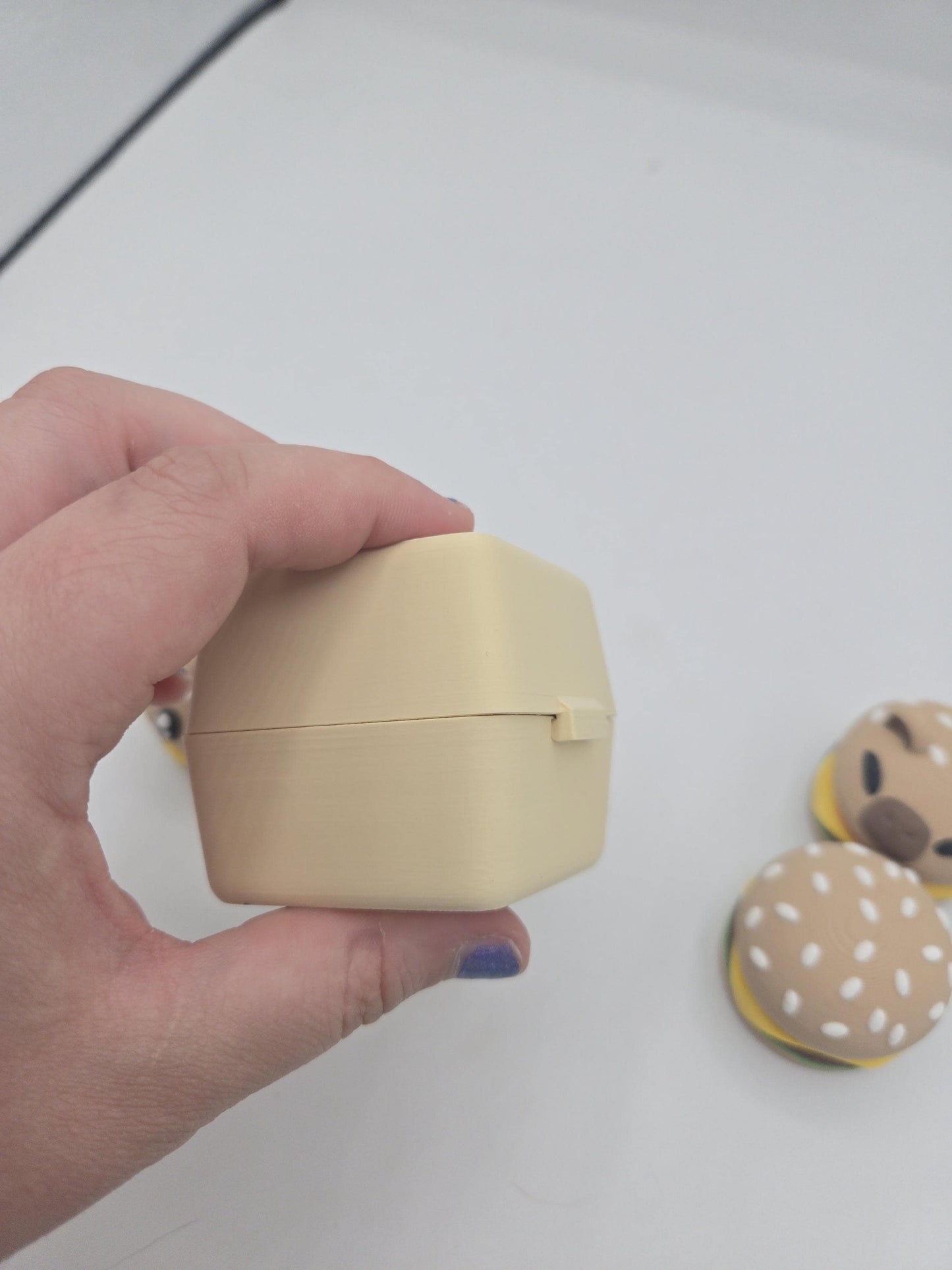 Kawaii Animal Burger Mechanical Key Fidget Clicker with Optional Burger Box 3D Print